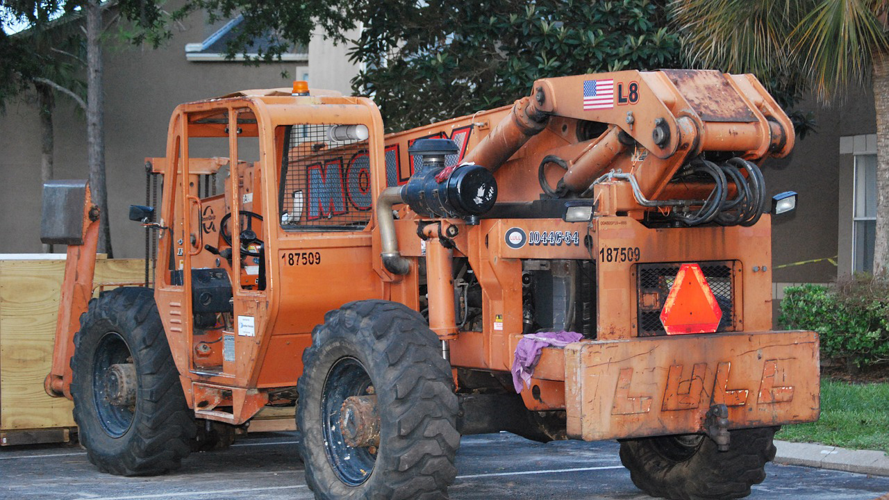 Rough Terrain Forklifts